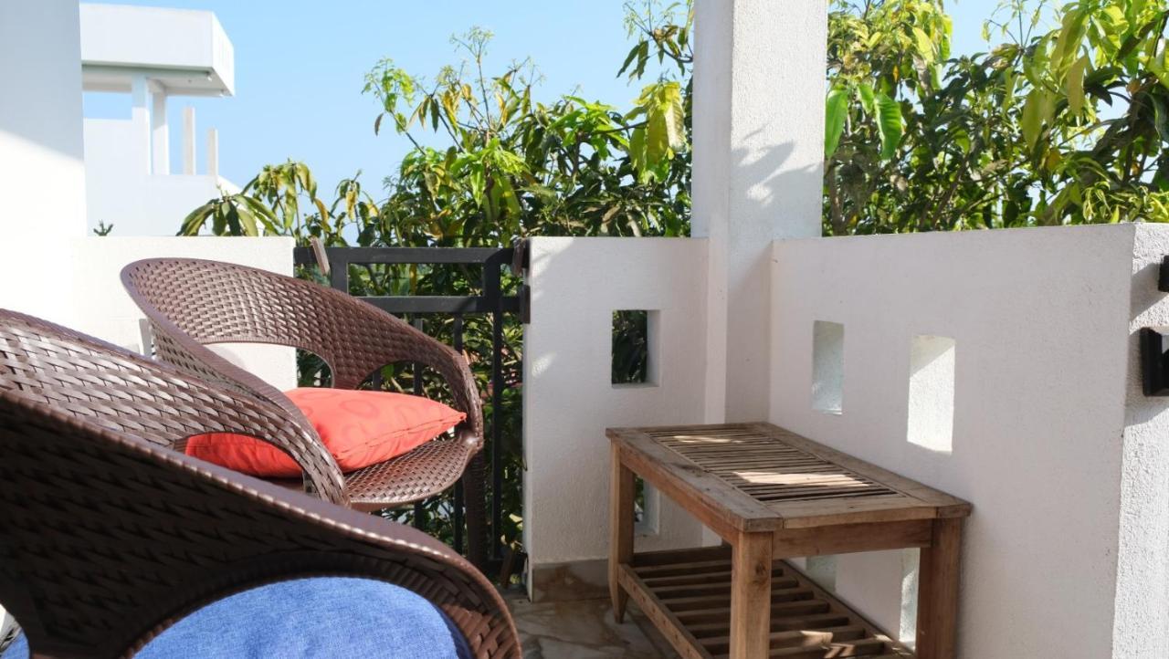 Villa Hilltop By Yehansa With Unlimited Fiber Wifi Hikkaduwa Bagian luar foto