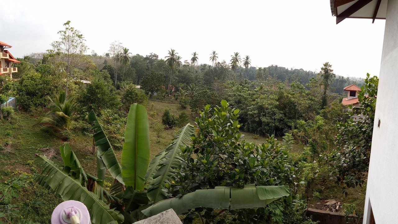 Villa Hilltop By Yehansa With Unlimited Fiber Wifi Hikkaduwa Bagian luar foto