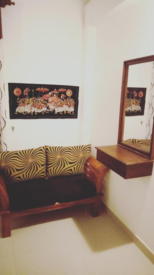 Villa Hilltop By Yehansa With Unlimited Fiber Wifi Hikkaduwa Bagian luar foto